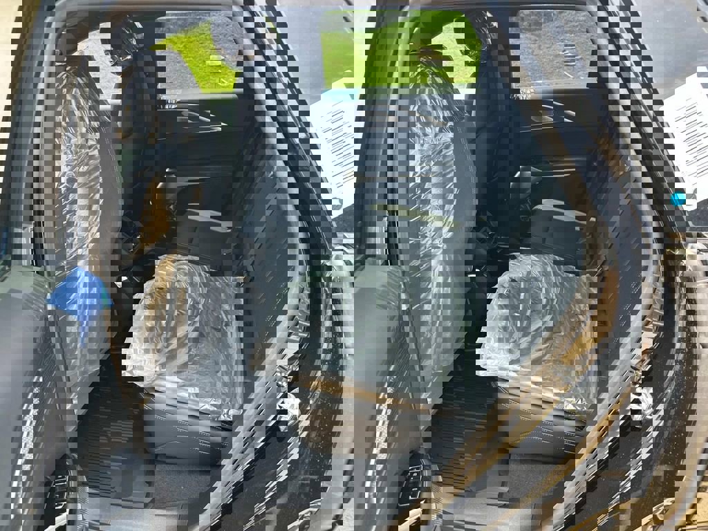 New 2025 Cadillac Lyriq Sport w/ LPO, Floor Liner Package image 9