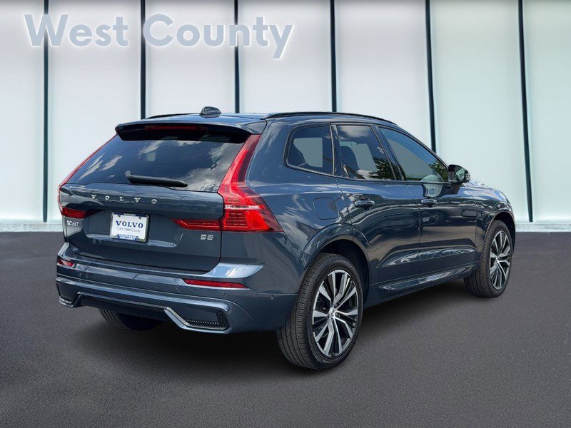 Certified 2023 Volvo XC60 B5 Plus w/ Climate Package FWD image 4