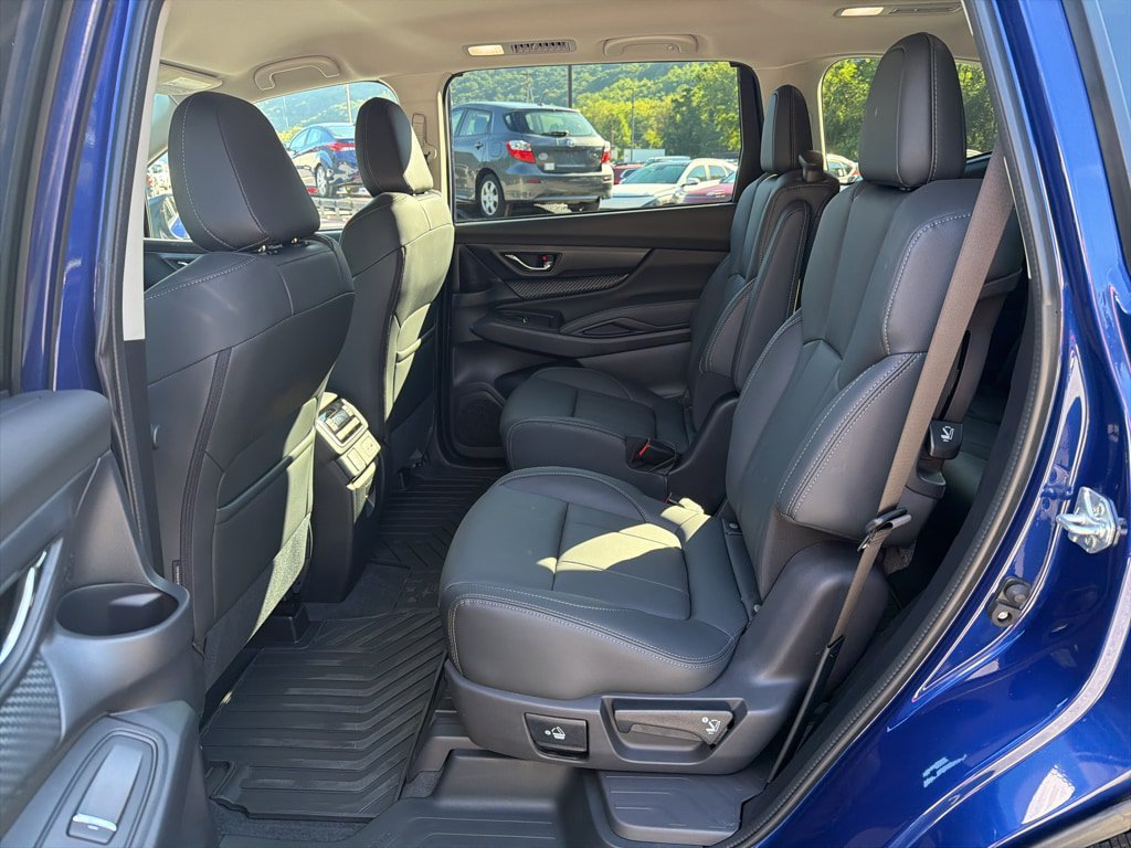New 2026 Subaru Ascent Premium AWD/4WD image 36