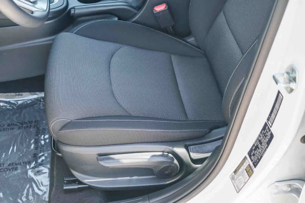 Certified 2024 Kia Forte LXS w/ LXS Technology Package FWD image 20