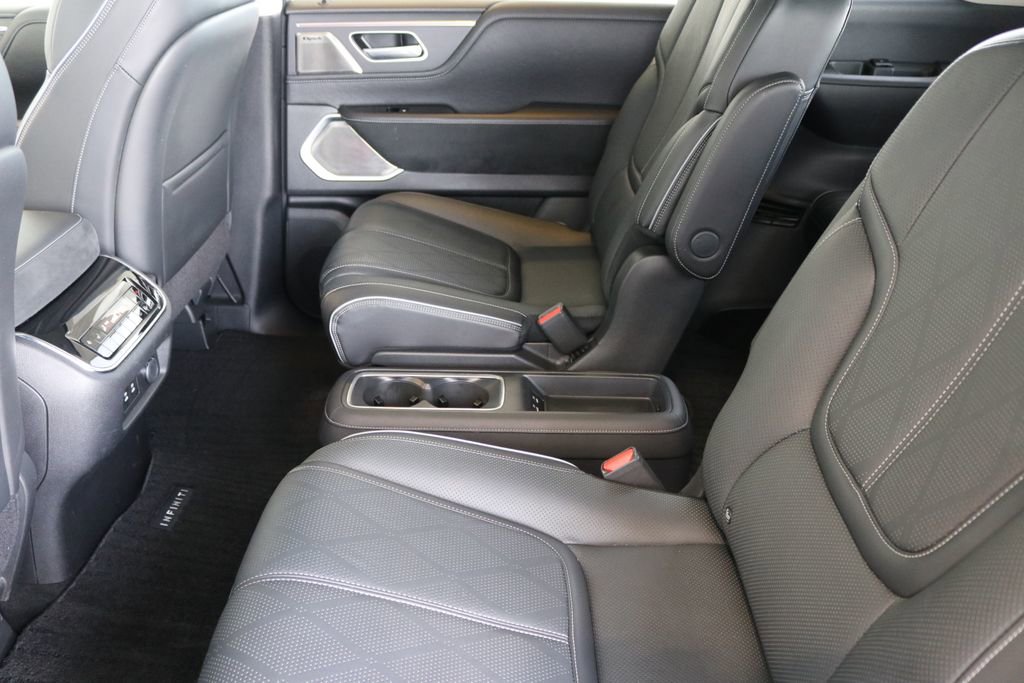 Certified 2025 INFINITI QX80 Sensory image 29