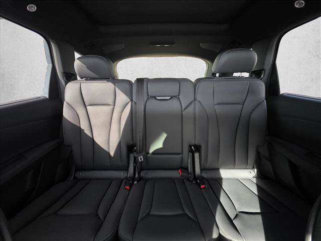 New 2026 Audi Q7 3.0T Premium Plus AWD/4WD image 17