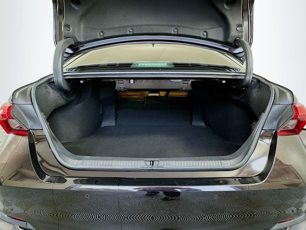 Used 2019 Toyota Avalon Limited w/ Advanced Safety Package FWD image 28