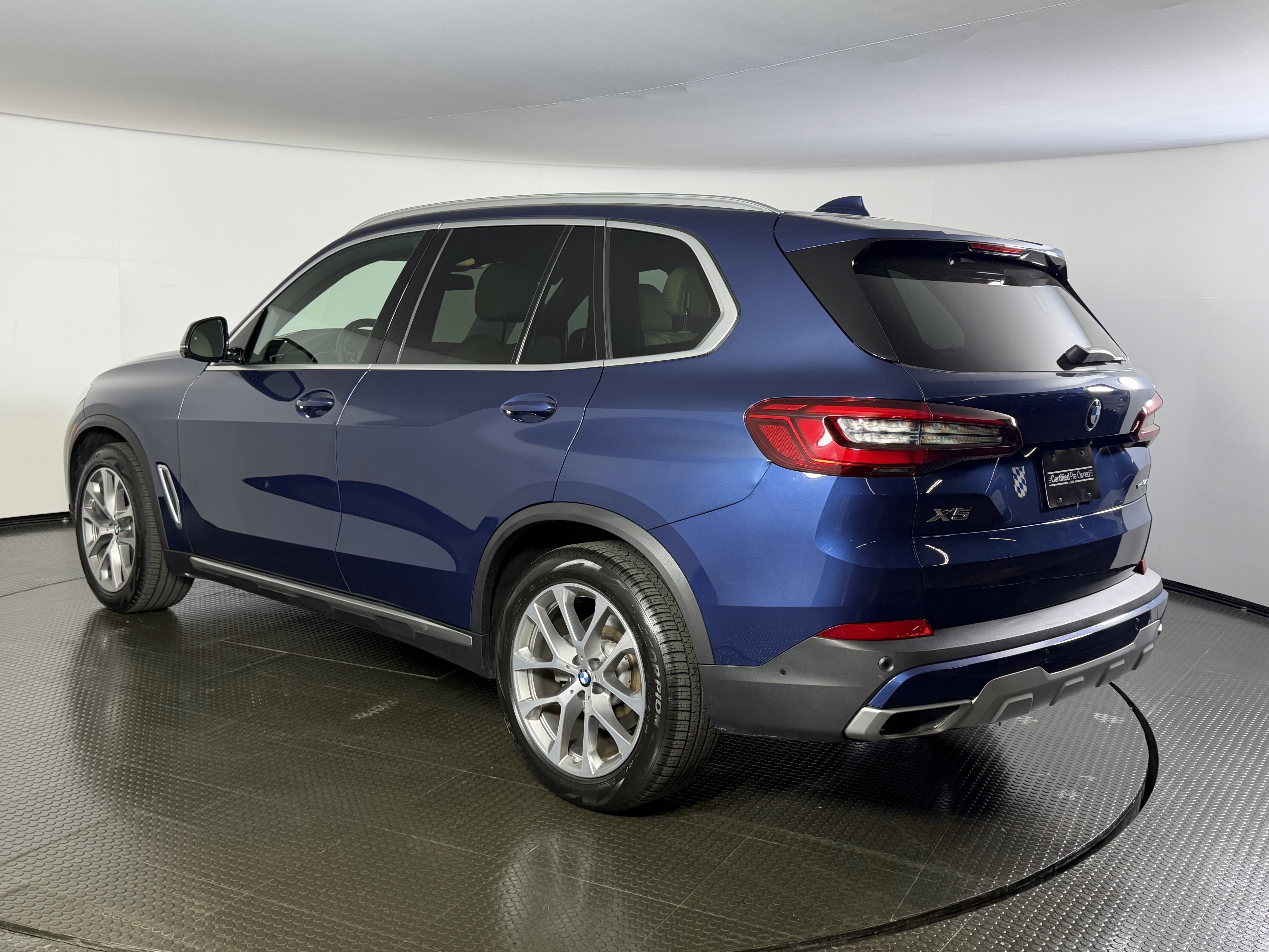 Certified 2022 BMW X5 xDrive40i AWD/4WD image 6