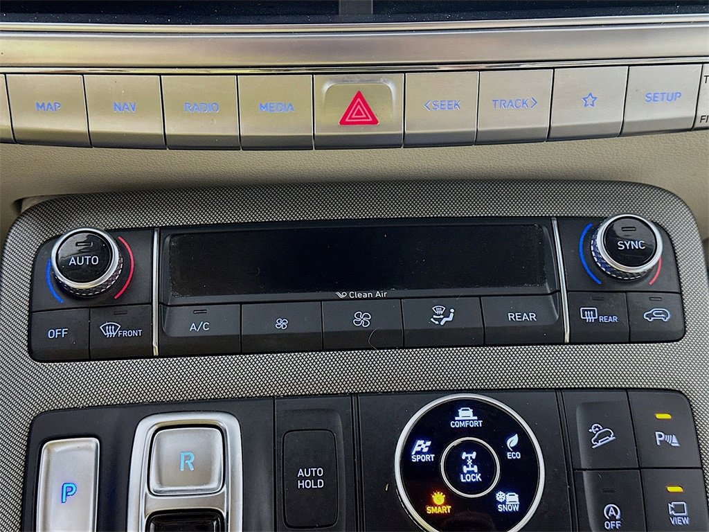 Used 2020 Hyundai Palisade Limited image 18