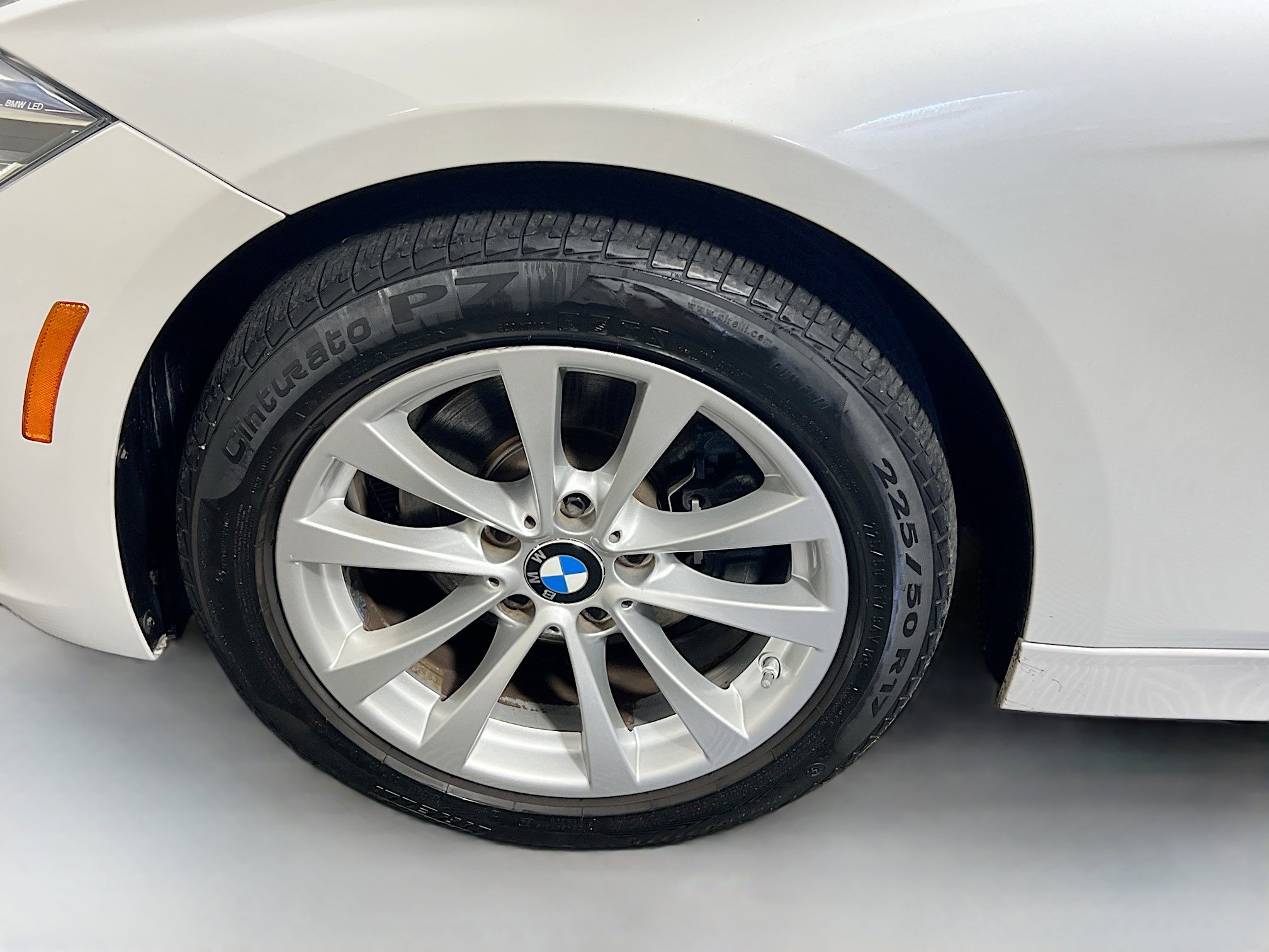 Used 2018 BMW 320i Sedan image 13