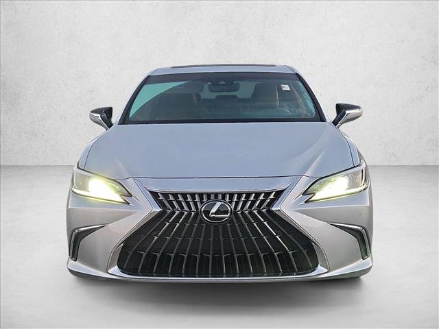 Used 2024 Lexus ES 350 w/ Premium Package FWD image 2