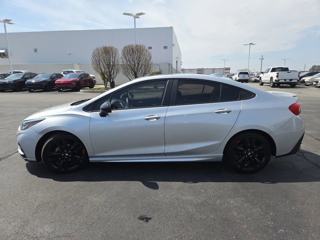 Used 2017 Chevrolet Cruze LT image 17