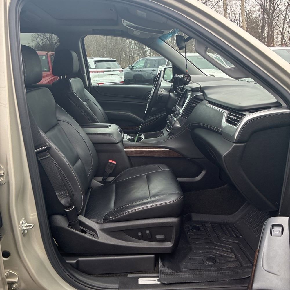 Used 2017 Chevrolet Tahoe LT image 6