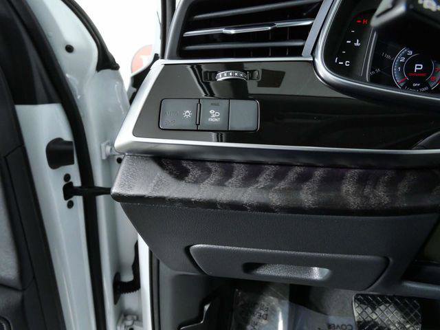 Used 2025 Audi Q7 3.0T Premium Plus image 23