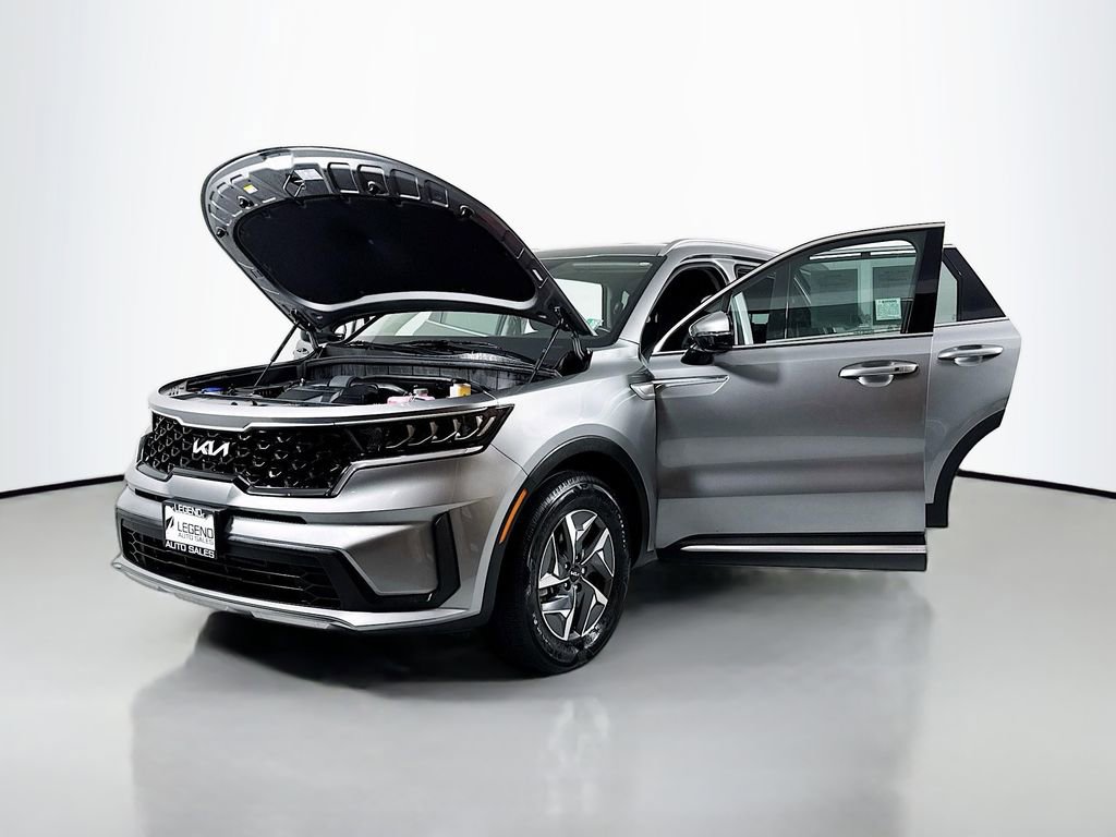 Used 2022 Kia Sorento S image 16