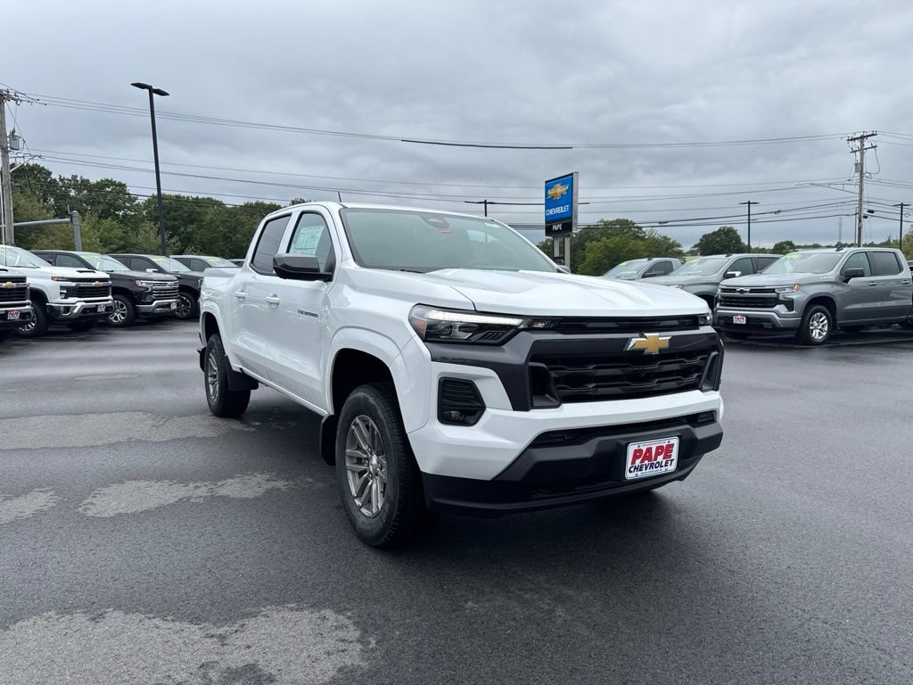 New 2026 Chevrolet Colorado LT w/ LT Convenience Package AWD/4WD image 2