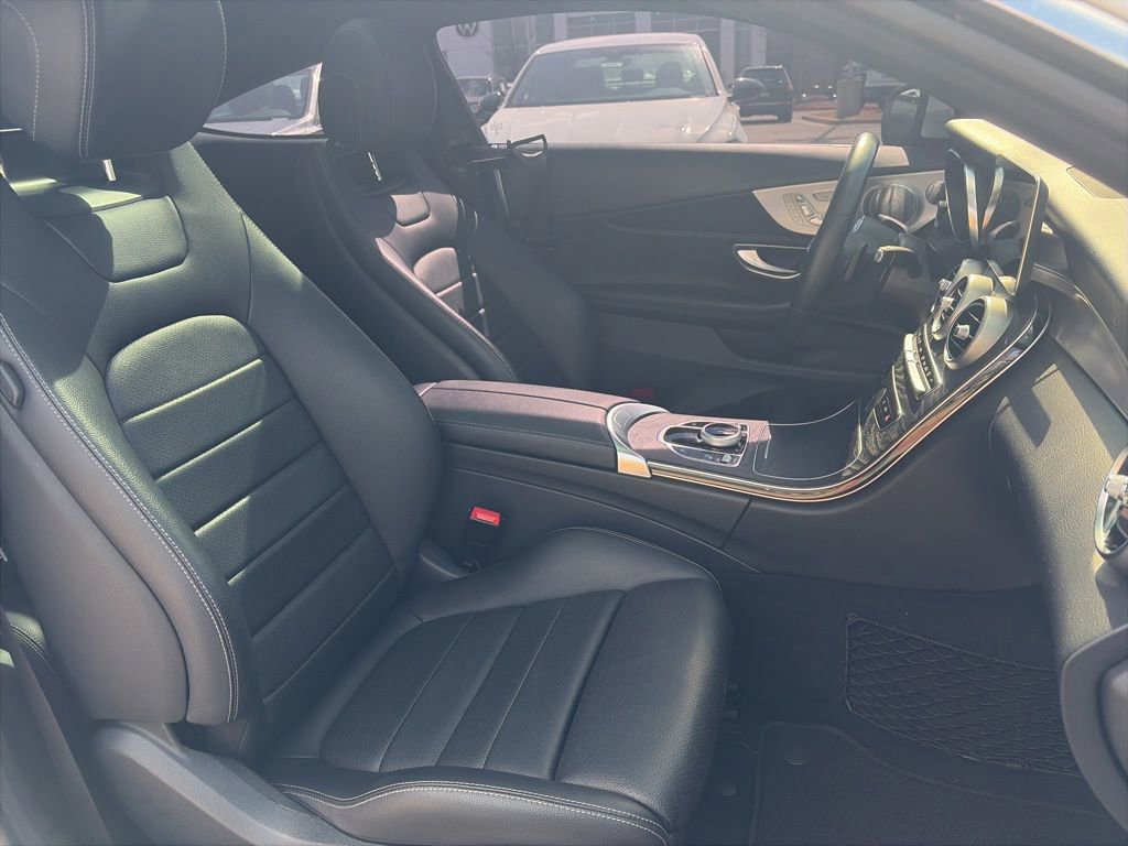 Used 2020 Mercedes-Benz C 300 4MATIC Coupe image 29