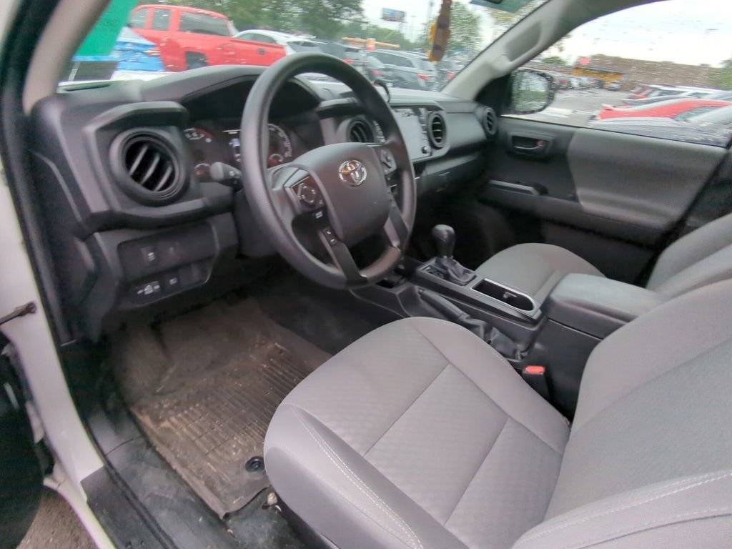 Used 2022 Toyota Tacoma SR AWD/4WD image 7