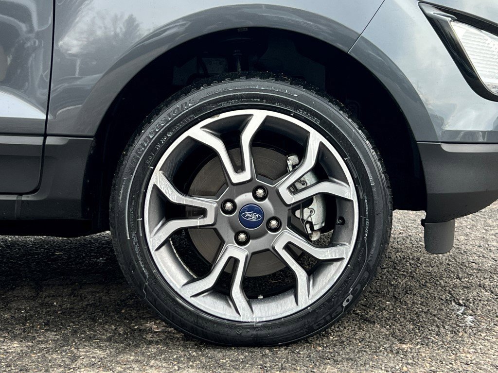 Certified 2020 Ford EcoSport SES image 8