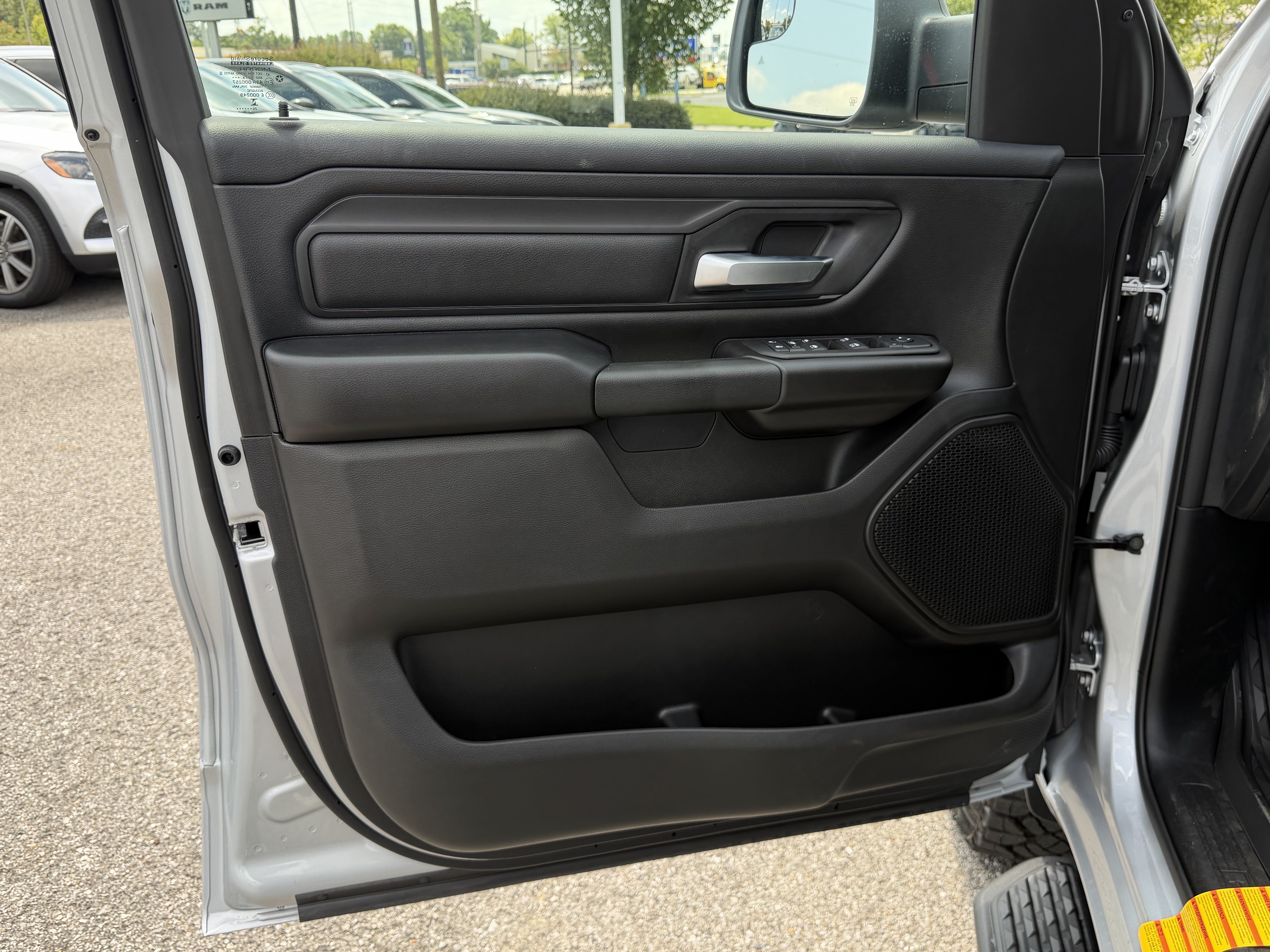 New 2026 RAM 1500 Warlock AWD/4WD image 14