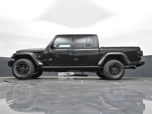 New 2024 Jeep Gladiator Sport image 39
