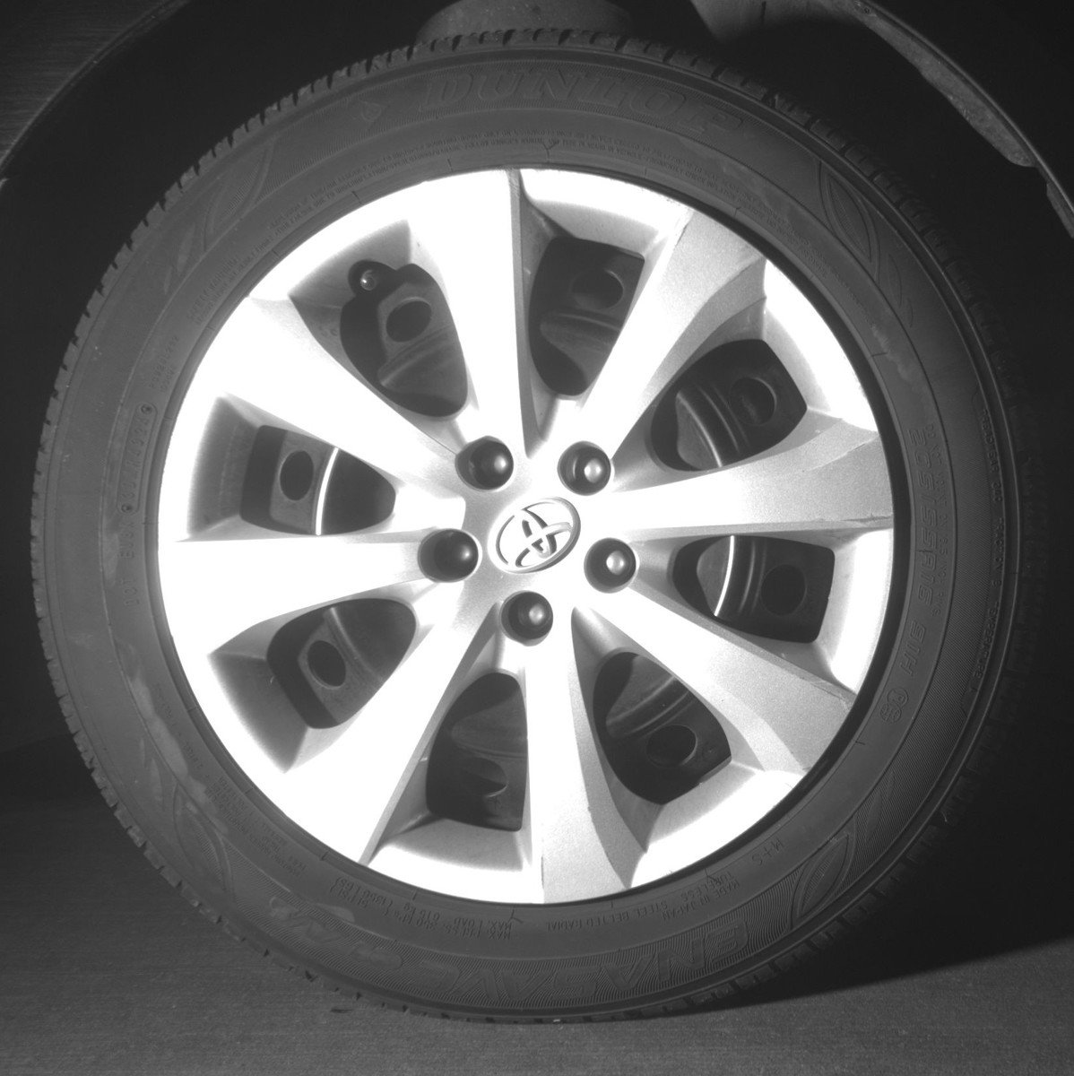 Used 2025 Toyota Corolla LE image 13