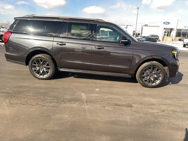 New 2026 Ford Expedition Max Platinum w/ Stealth Appearance Package image 4