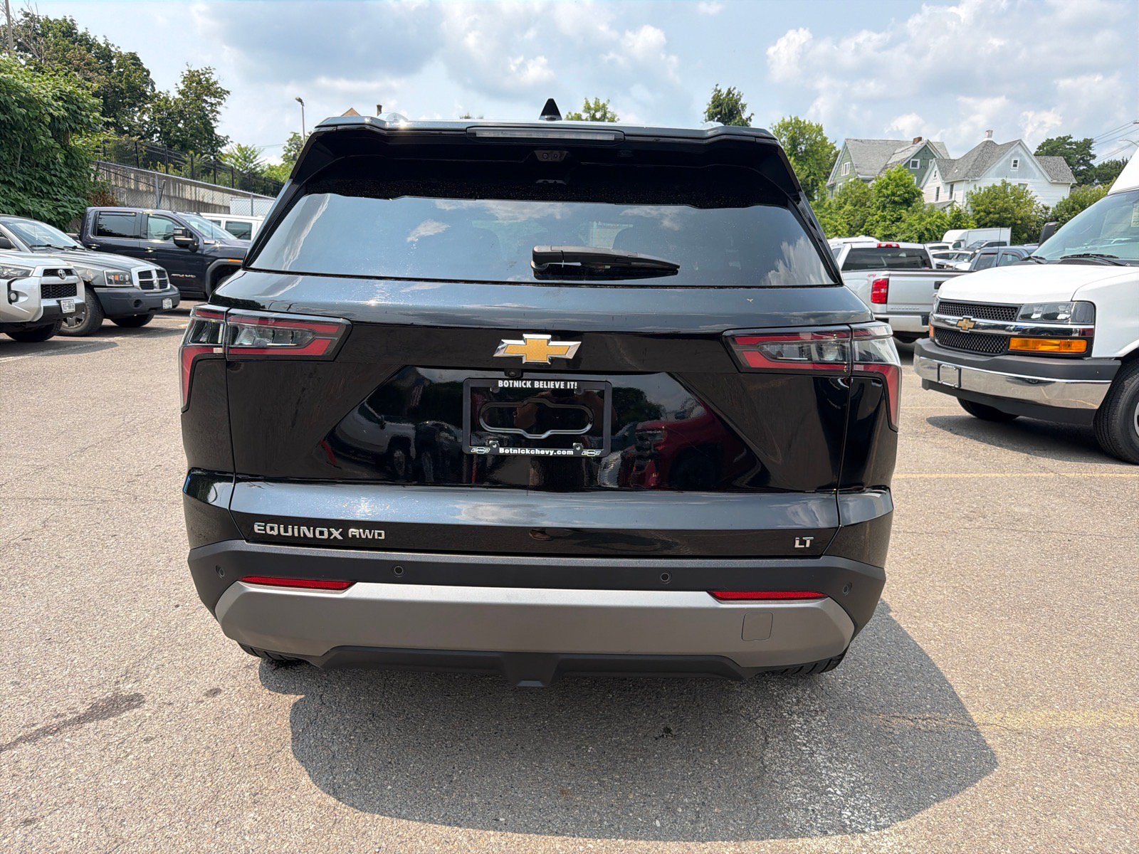 Used 2025 Chevrolet Equinox LT w/ Convenience Package II AWD/4WD image 8