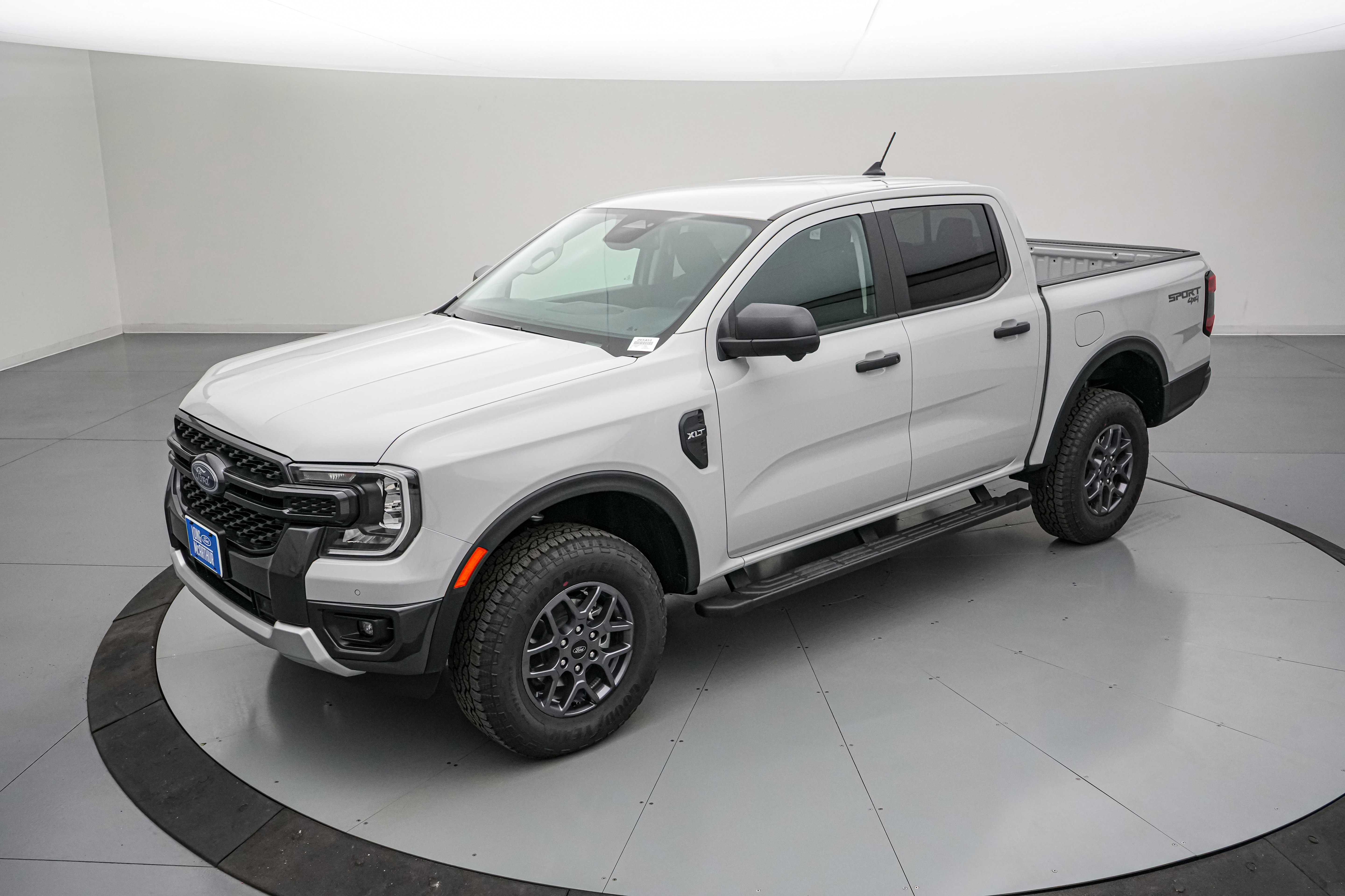 New 2026 Ford Ranger XLT AWD/4WD image 9