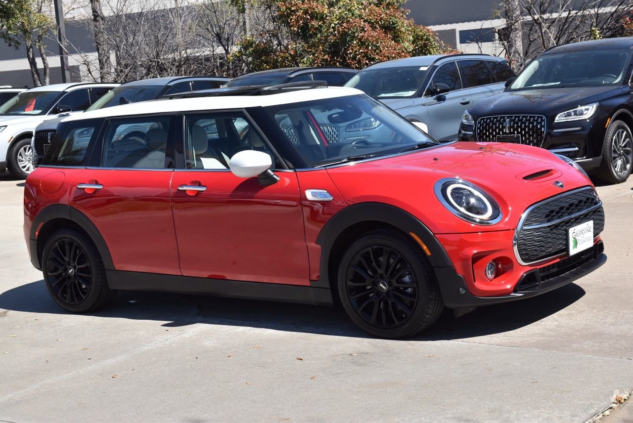 Used 2024 MINI Cooper Clubman S w/ Signature Upholstery Package FWD image 5