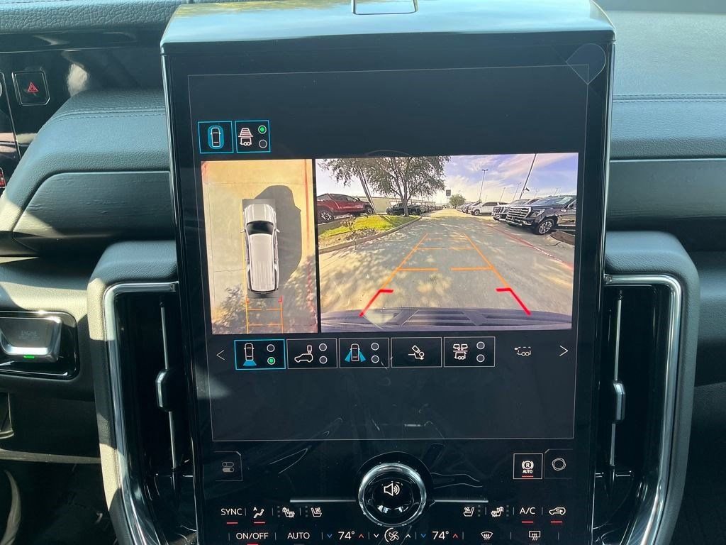 New 2026 GMC Yukon XL Denali w/ Denali Reserve Package image 24