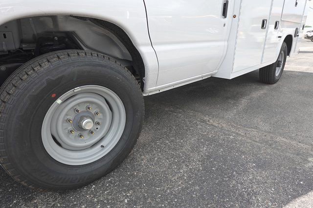 New 2026 Ford E-350 and Econoline 350 Super Duty w/ Power Equipment Group image 27