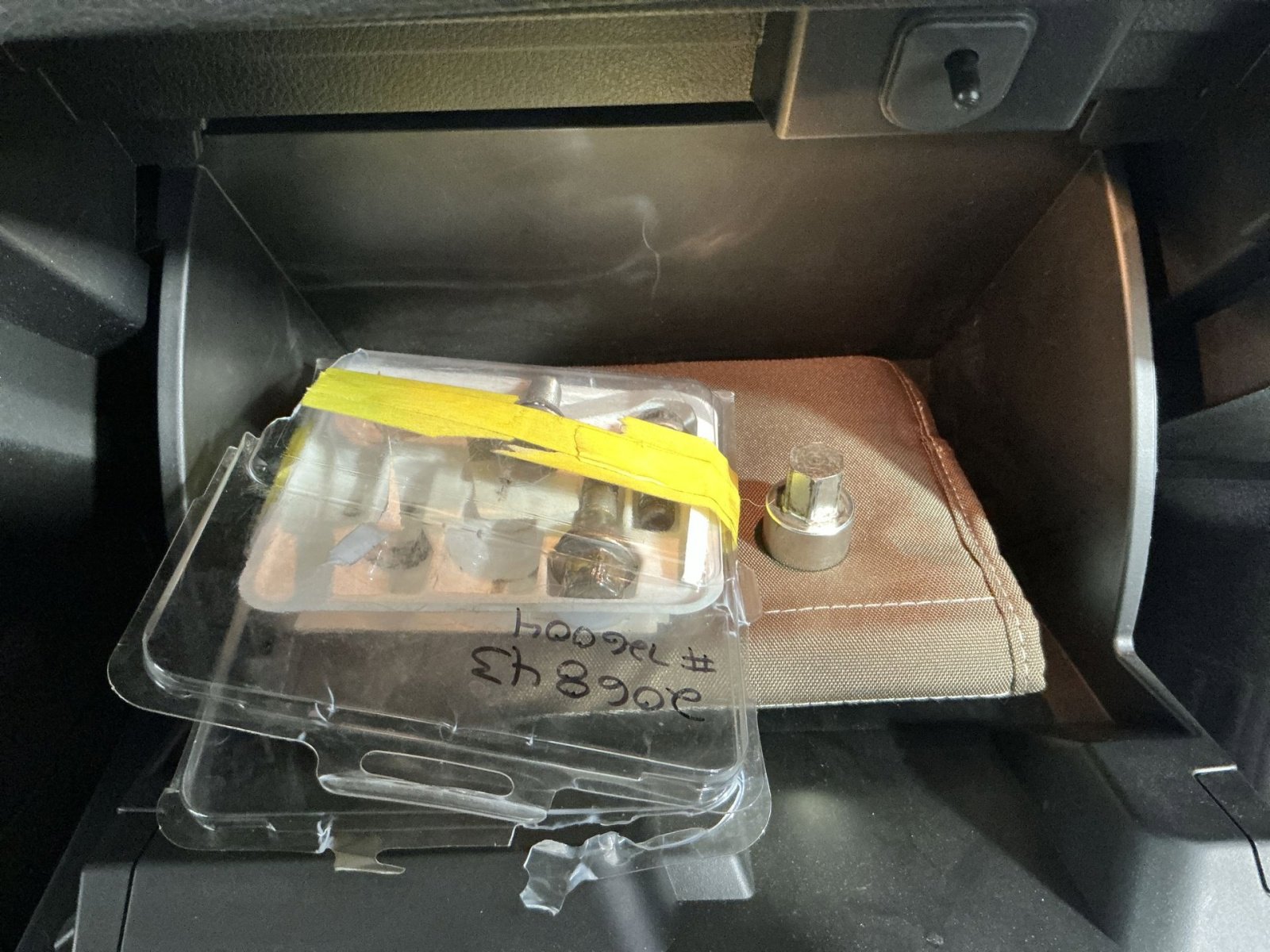 Used 2017 Jeep Renegade Sport w/ Power & Air Group image 30