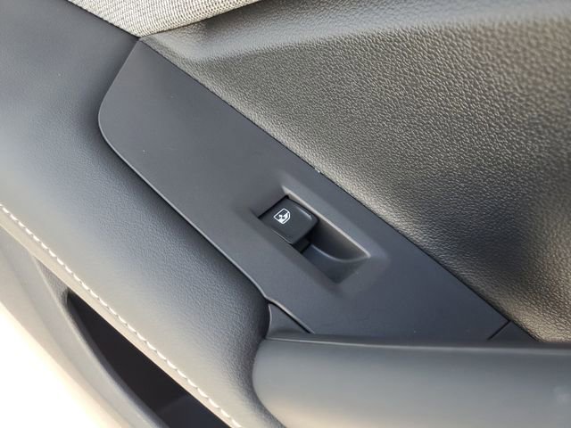 Certified 2025 Volkswagen Tiguan S image 15