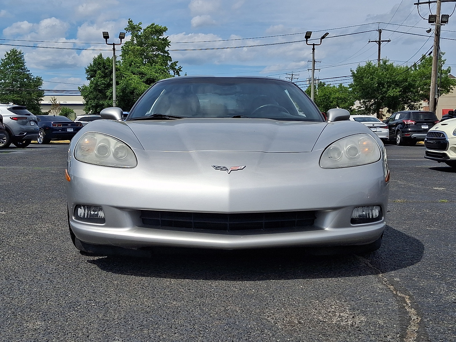 Used 2005 Chevrolet Corvette Coupe w/ Preferred Equipment Group RWD image 2
