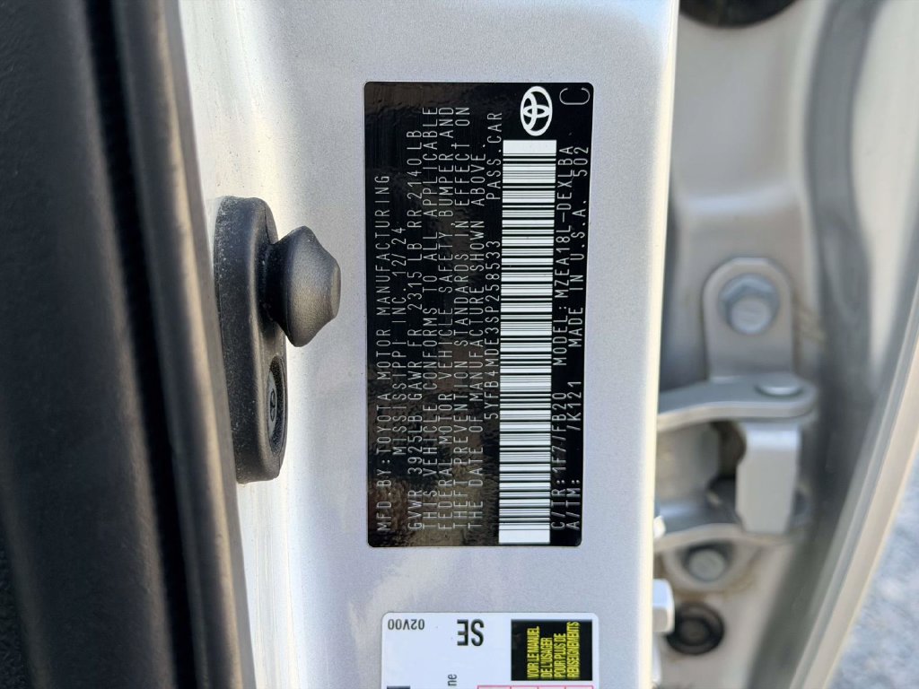 Certified 2025 Toyota Corolla LE FWD image 26