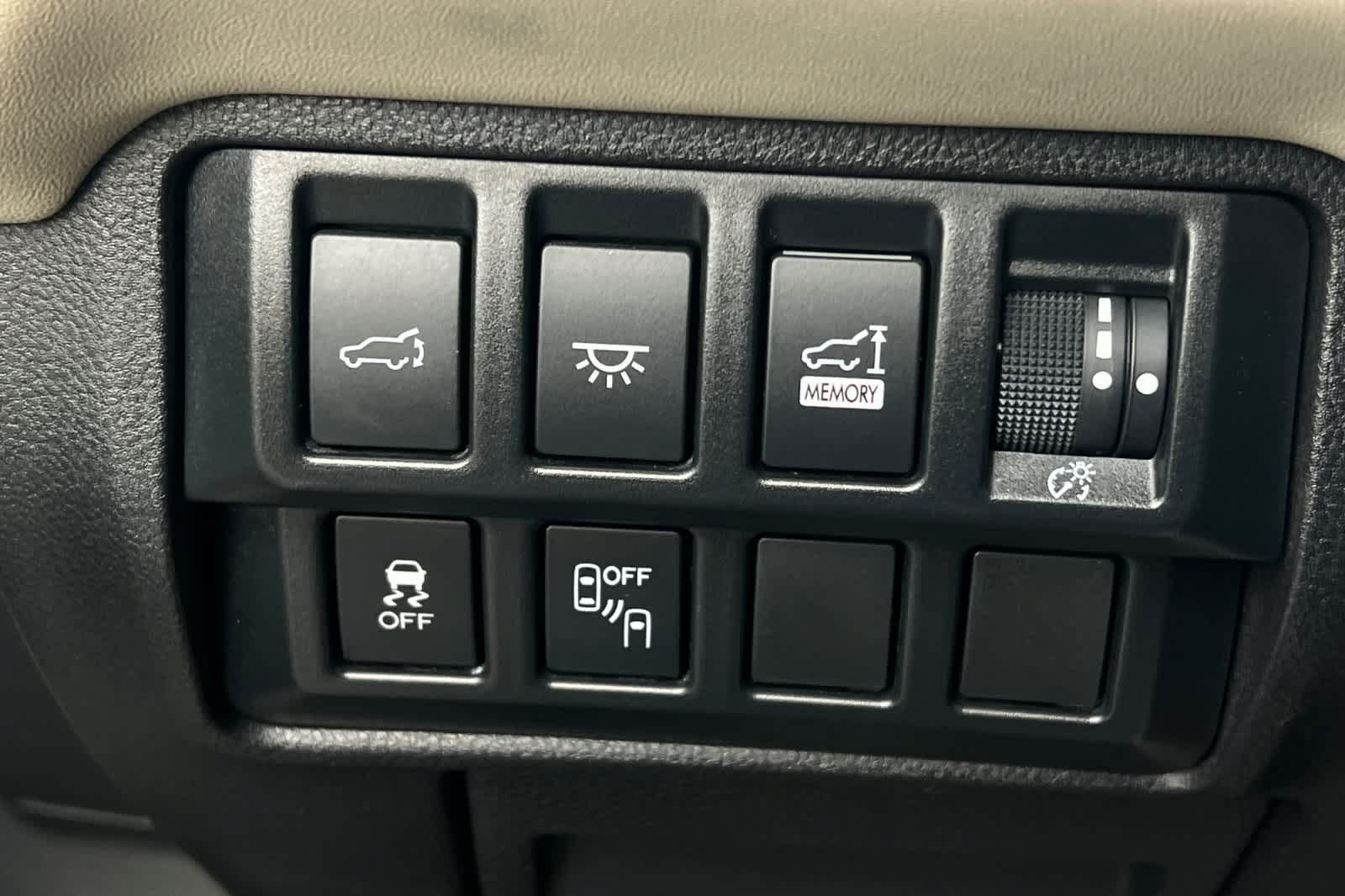 Used 2021 Subaru Ascent Limited w/ Technology Package AWD/4WD image 35
