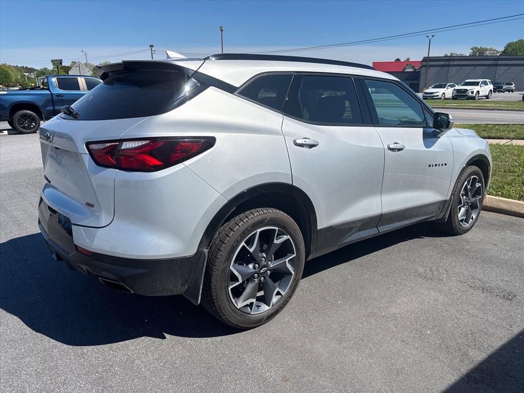 Used 2021 Chevrolet Blazer RS w/ Enhanced Convenience Package AWD/4WD image 9