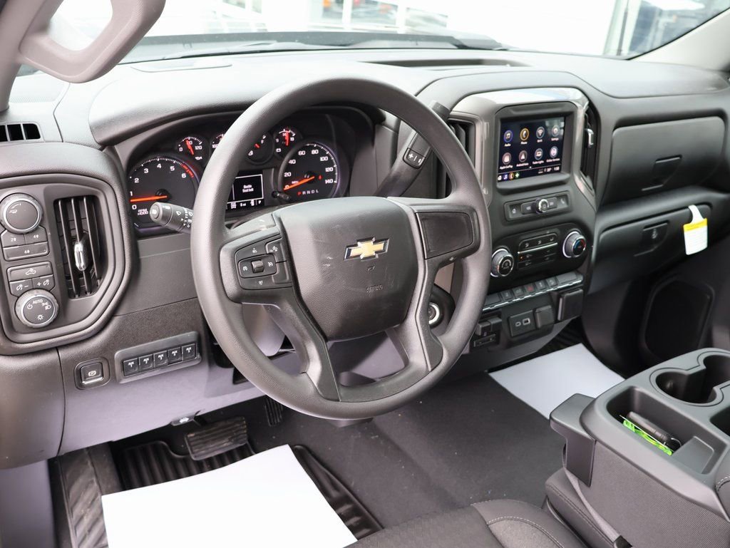 New 2026 Chevrolet Silverado 2500 Custom w/ Custom Convenience Package image 25