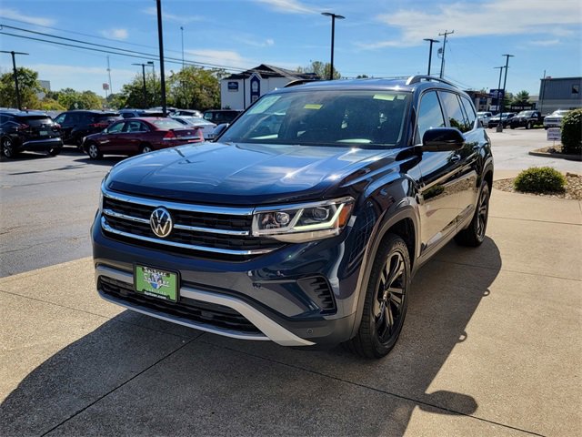 Used 2022 Volkswagen Atlas SE w/ Black Wheel Package image 8