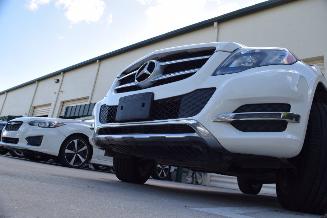Used 2013 Mercedes-Benz GLK 250 BlueTEC 4MATIC image 12