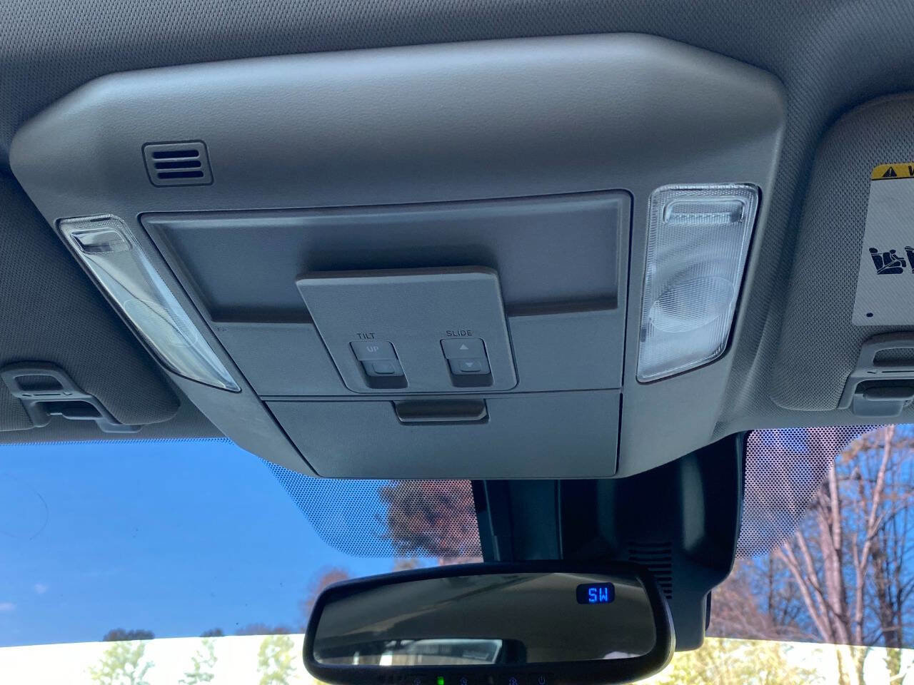 Used 2018 Toyota Tundra Limited w/ Limited Premium Package image 43