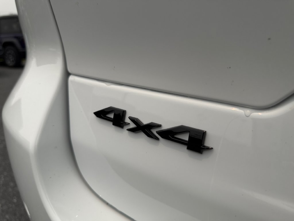New 2026 Jeep Grand Cherokee Altitude AWD/4WD image 16