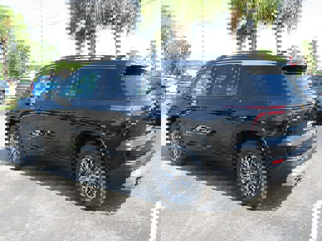New 2026 Chevrolet Traverse LT image 6