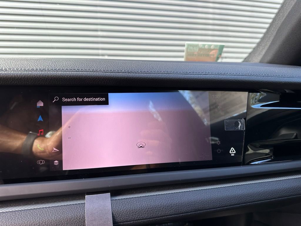 Used 2025 Porsche Panamera 4 image 27