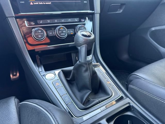 Used 2019 Volkswagen Golf R 4-Door AWD/4WD image 15