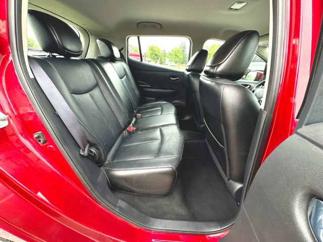 Used 2015 Nissan Leaf SL w/ Premium Package FWD image 27