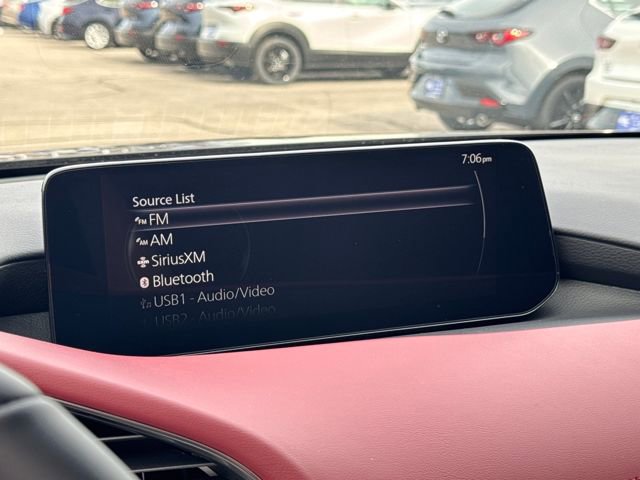 New 2026 MAZDA MAZDA3 Hatchback w/Premium Plus Pkg image 18