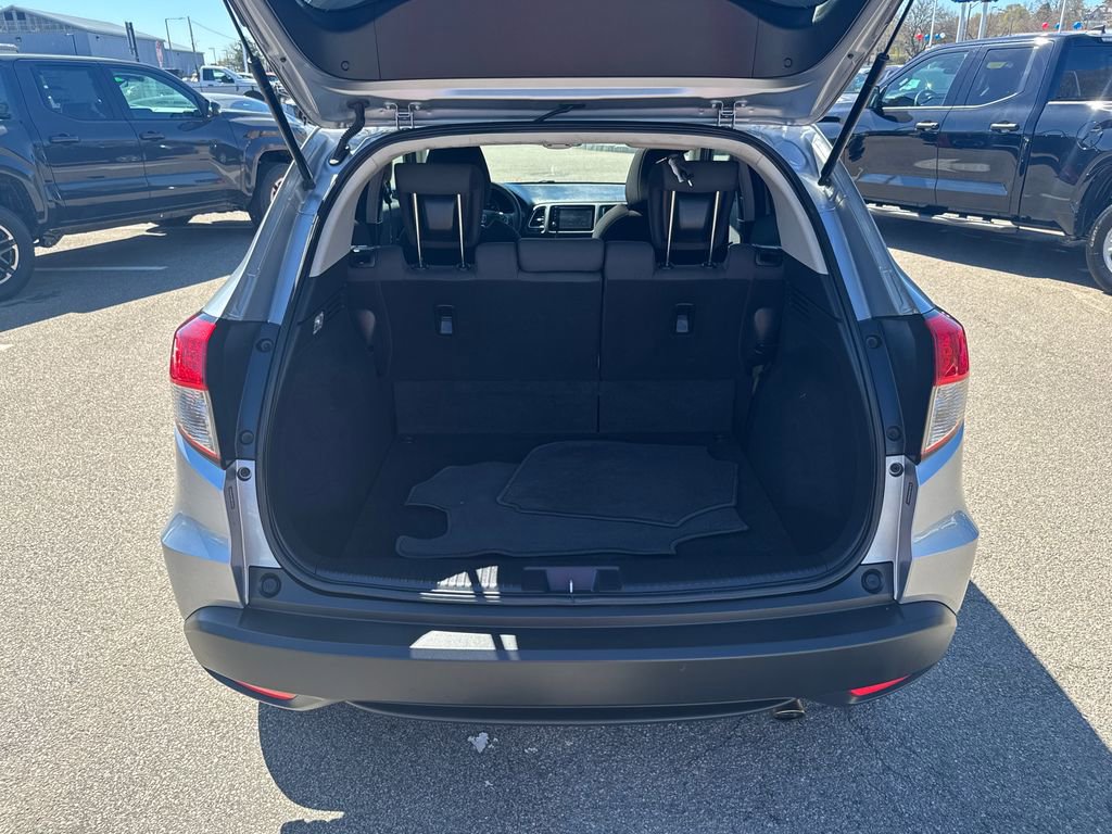 Used 2019 Honda HR-V EX image 7