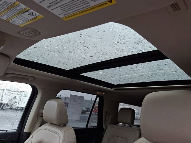 Used 2023 Ford Expedition Max Limited image 17