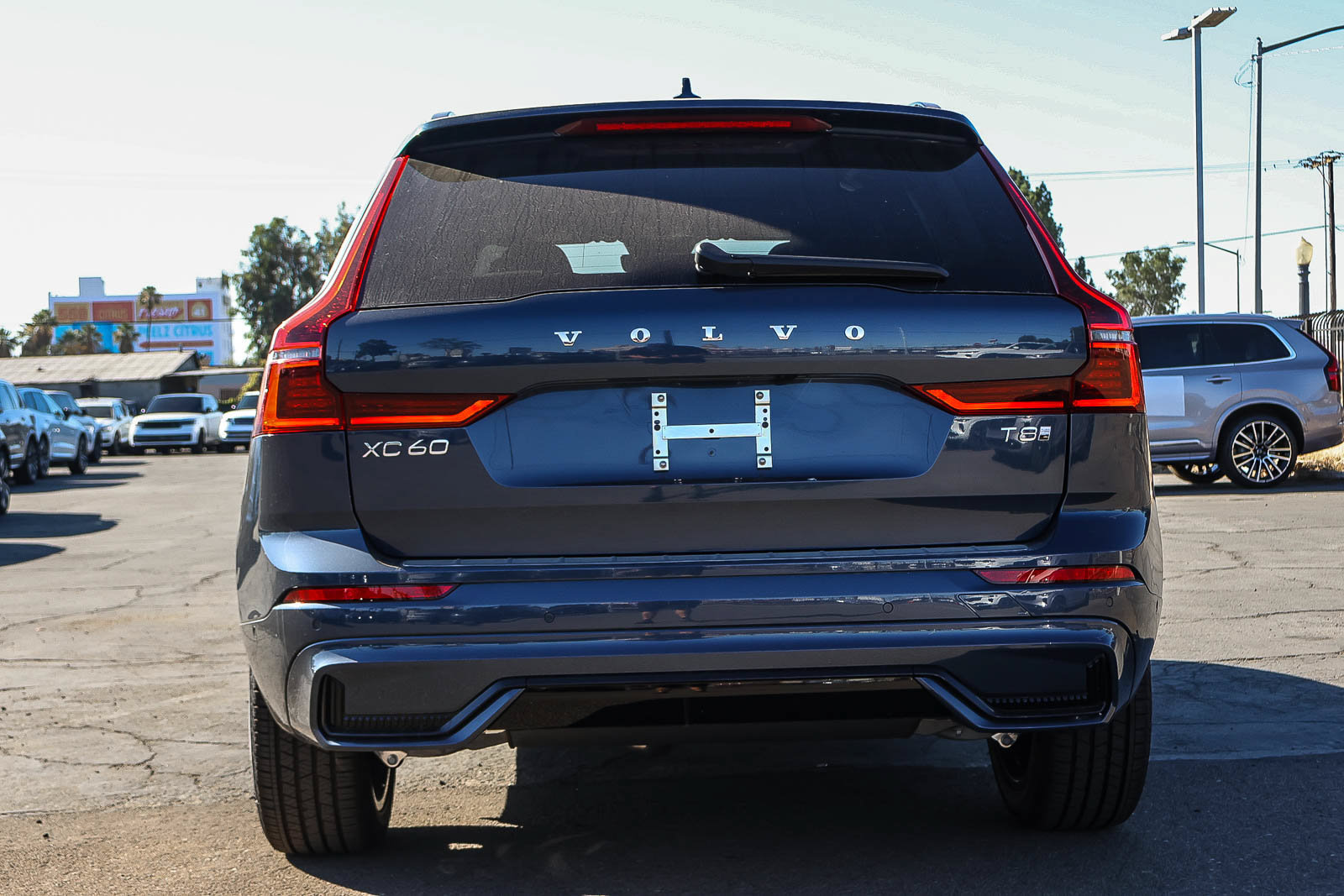New 2026 Volvo XC60 T8 Plus w/ Climate Package AWD/4WD image 6