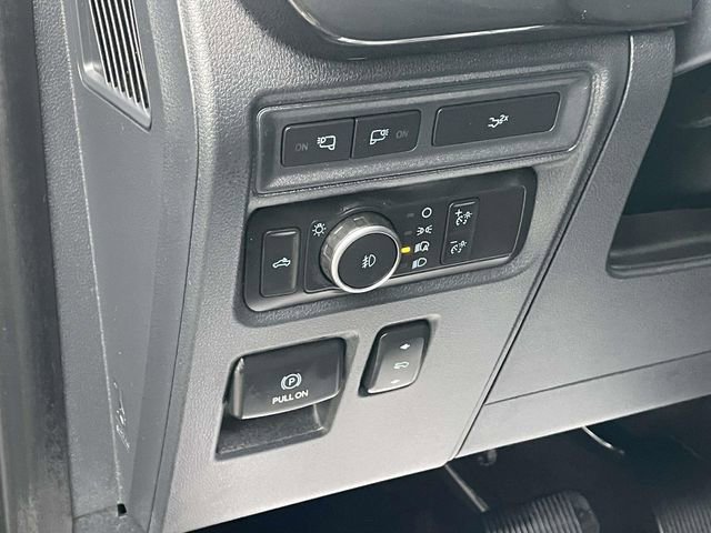 Certified 2022 Ford F150 XLT w/ Equipment Group 302A High image 20