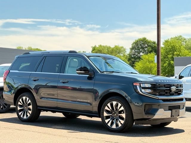 Used 2025 Ford Expedition Platinum w/ Driver's Package AWD/4WD image 43
