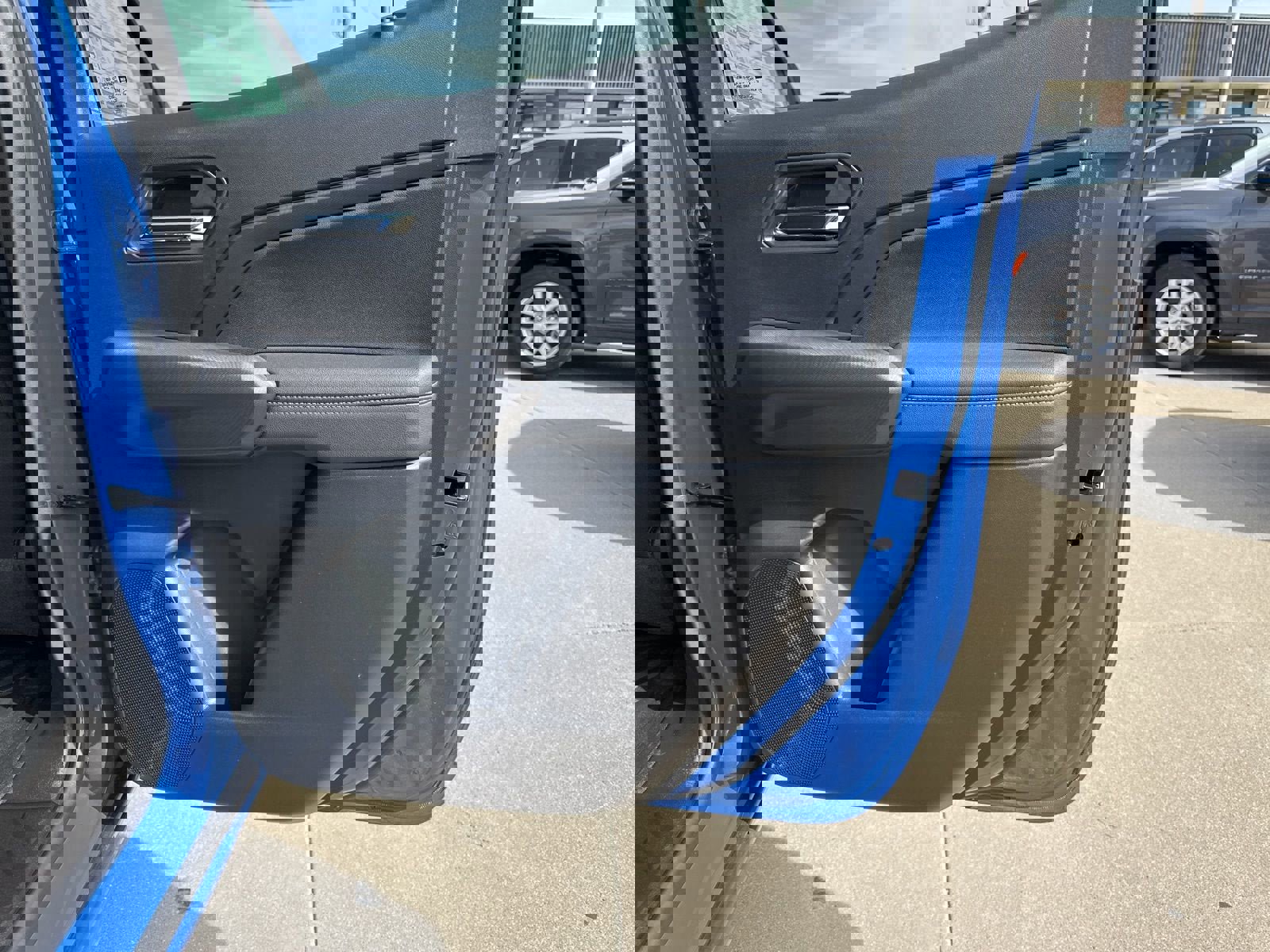 New 2026 GMC Canyon Elevation w/ Convenience Package image 18